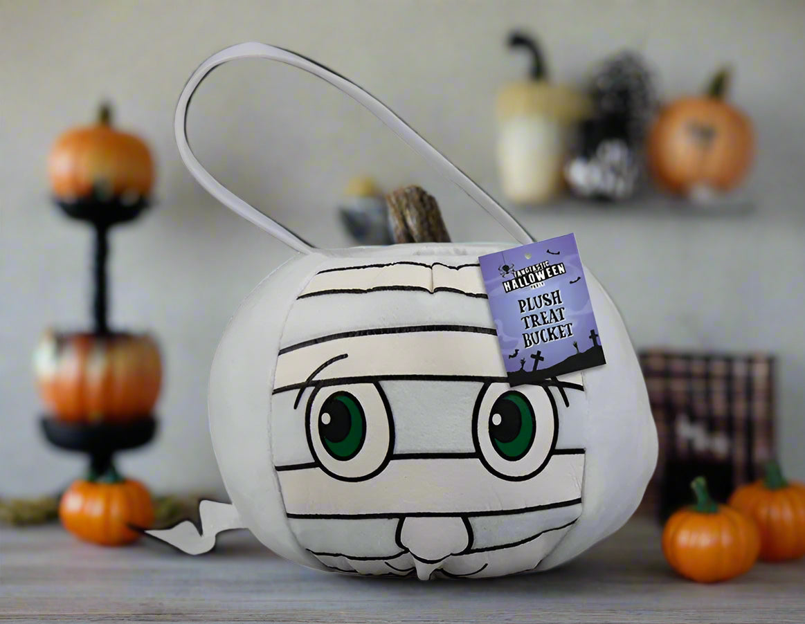 character plush treat bucket white