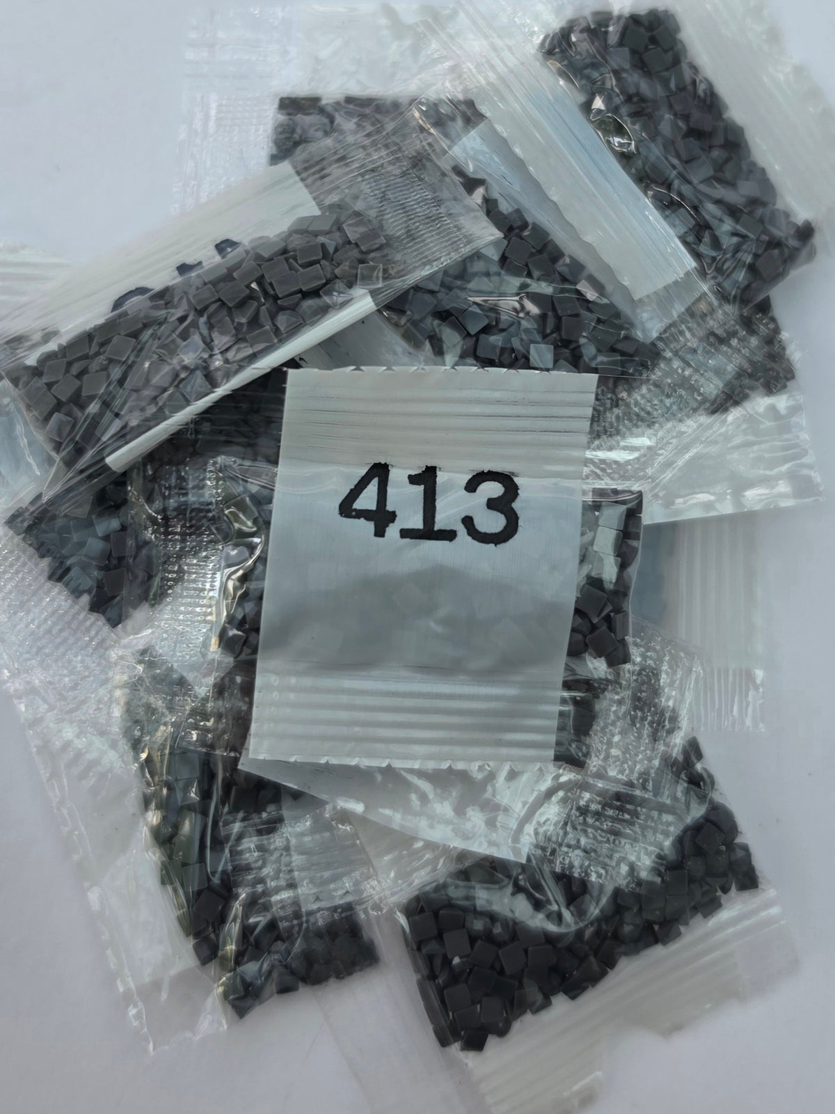 DMC 413 – Square Diamond Painting Drills – 13 Packets