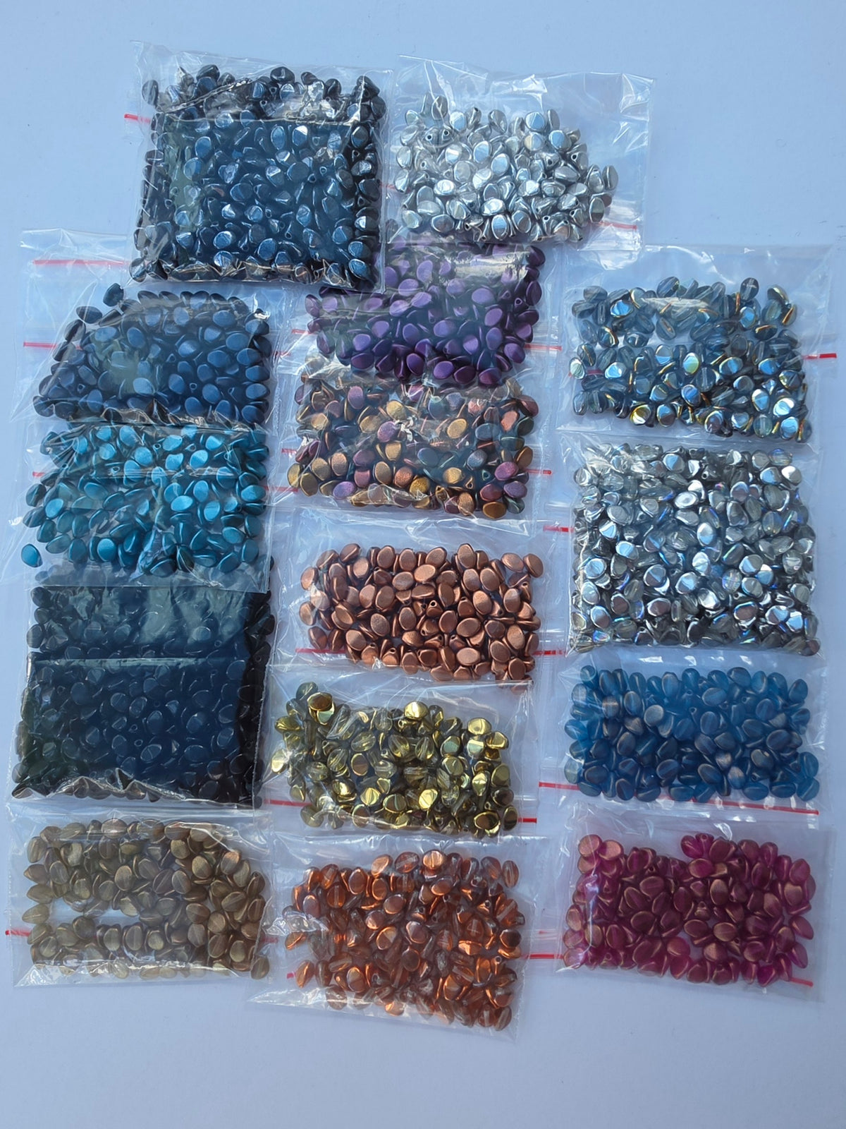 Czech Glass Pinch Beads – Mixed Colours & Metallic Finishes – 15 Bags