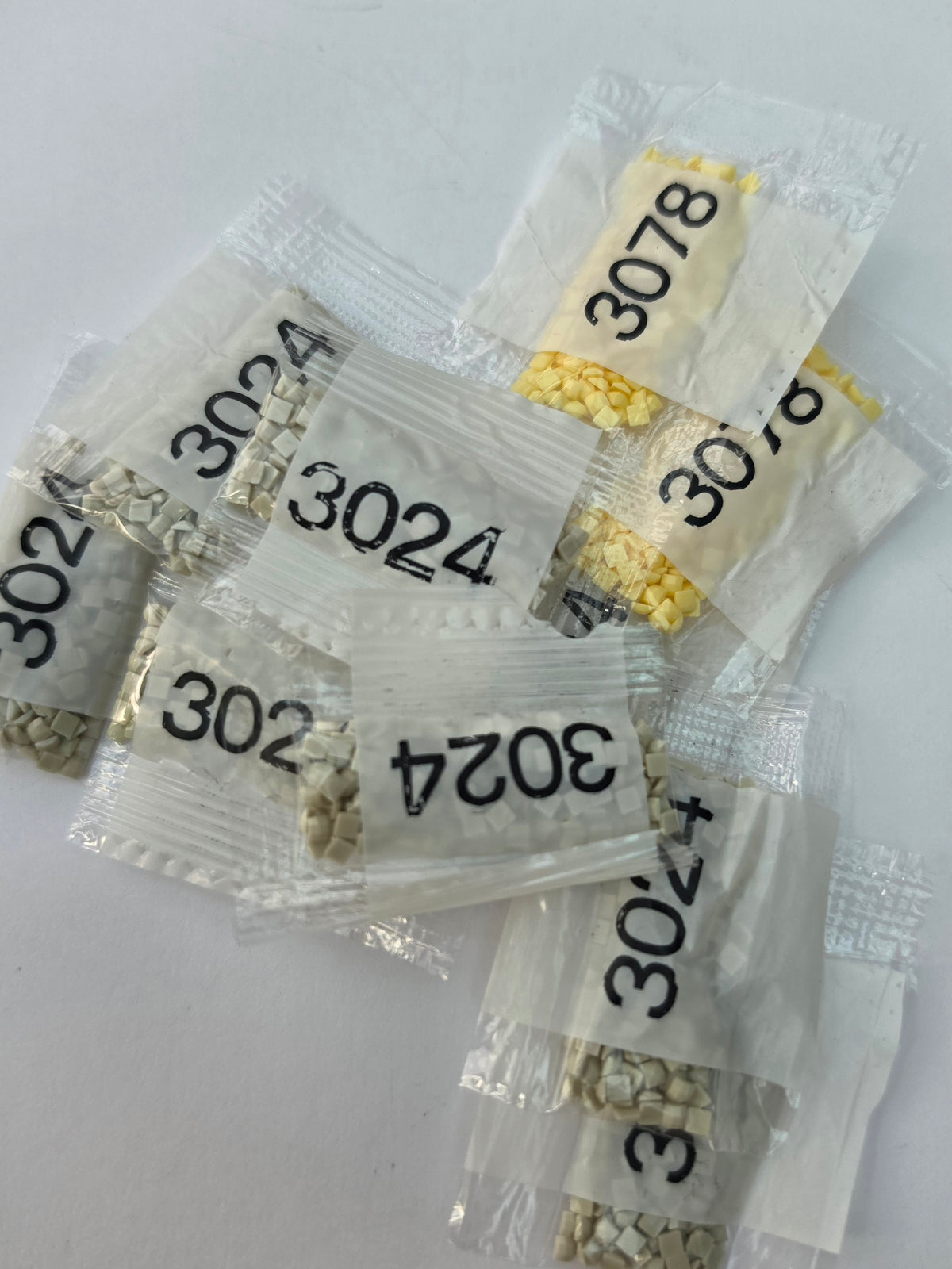 Mixed 3000 Series Square Diamond Painting Drills – 9 Packets