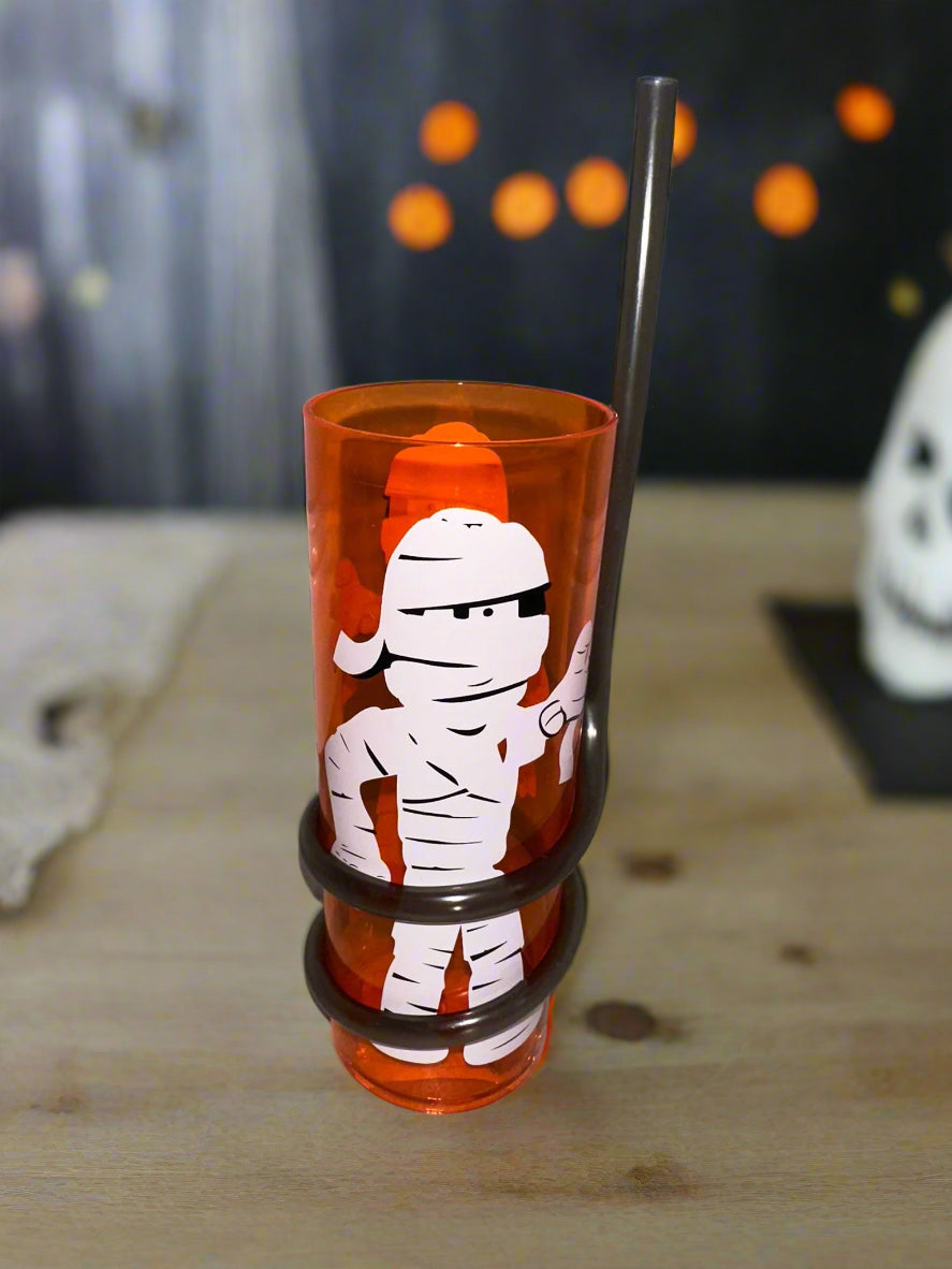 Halloween tumbler with spiral straw