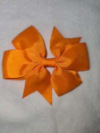 Small hair bows light colours