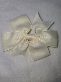 Small hair bows light colours