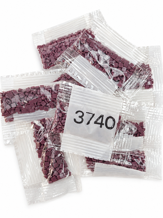 Diamond Painting Square Drills – DMC 3740 Dark Antique Violet – 11 Packs